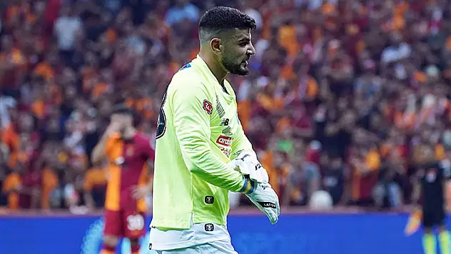 SEHİC KIZARDI! Adil kaleye geçti