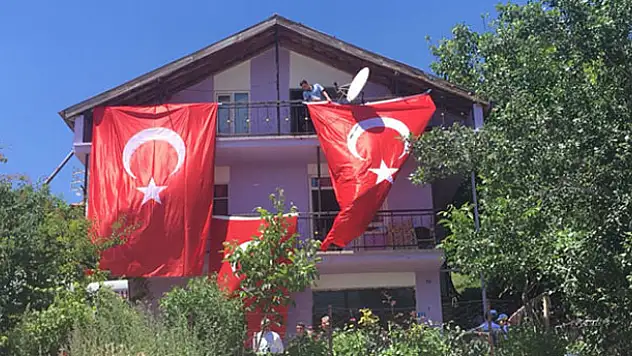 Şehidin baba evinde yas var