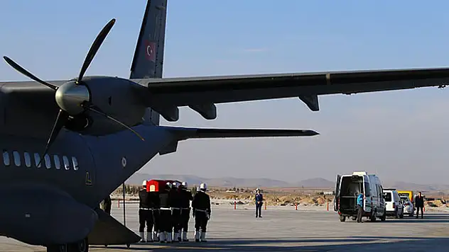 Şehidin cenazesi Konya'ya getirildi