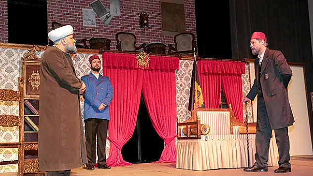 Şehir Tiyatrosu Ocak Ayında 5 Oyunla Sanatseverlerle Buluşuyor