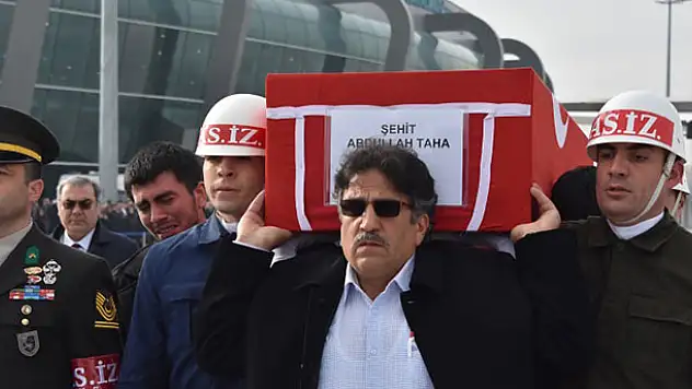 Şehit babası eşine böyle seslendi