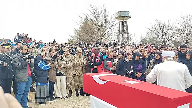 Şehit Cebrail Dündar, Mardin'de toprağa verildi
