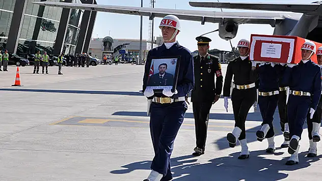 Şehit Enes Kaya'nın cenazesi Konya'ya getirildi