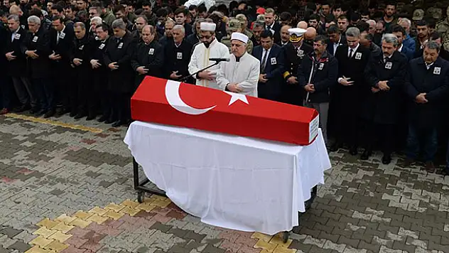 Şehit Önal son yolculuğuna uğurlandı