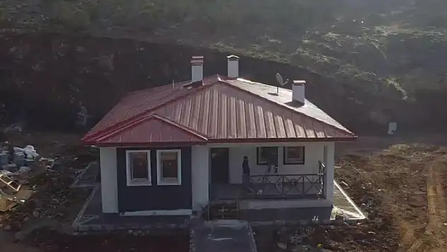 Şehit Özdemir'in depremzede ailesine evi bu hafta teslim edilecek
