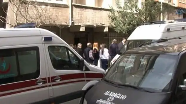 Şehit pilotun baba ocağına ateş düştü
