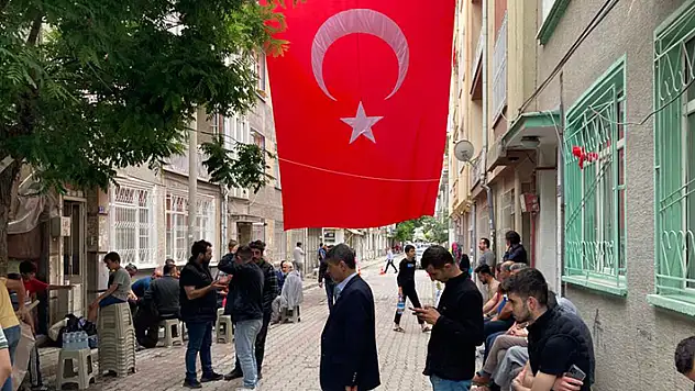 Şehit Piyade Uzman Çavuş Kaya'nın Konya'daki ailesine şehadet haberi verildi
