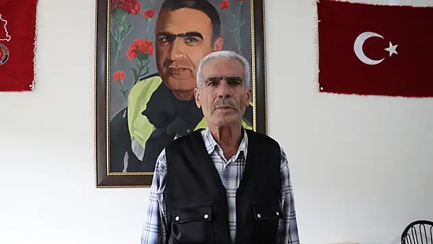 Şehit polis Fethi Sekin'in babası hayatını kaybetti
