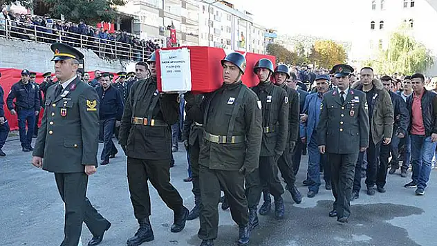 Şehit Sadık Aparangil son yolcuğuna uğurlandı