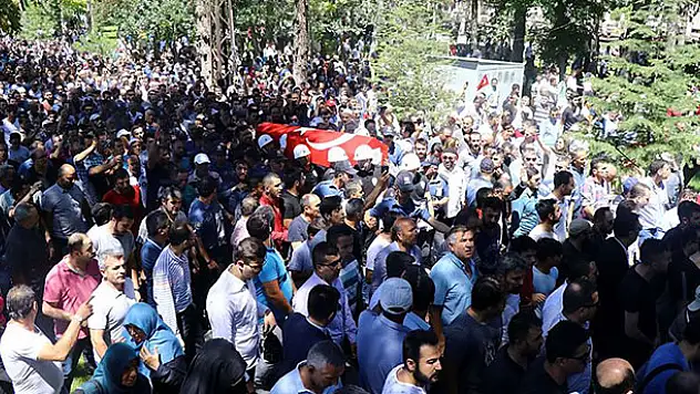 Şehit Uluçay son yolculuğuna uğurlandı
