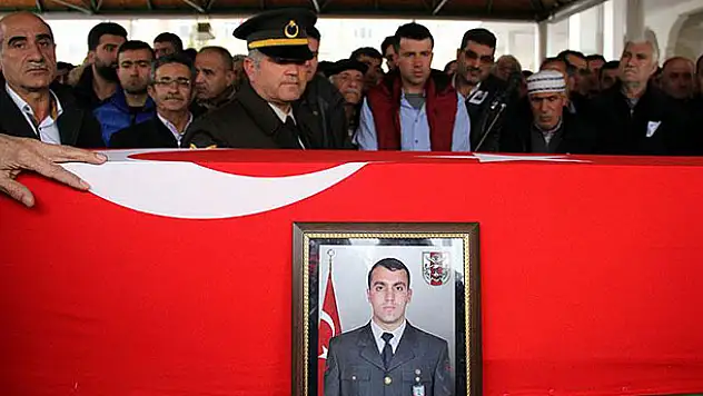 Şehit Uzman Çavuş Yılmaz son yolculuğuna uğurlandı