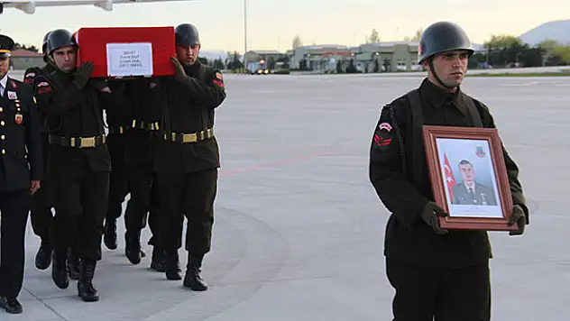Şehit Uzman Onbaşı Emre Dut'un naaşı Konya'ya getirildi