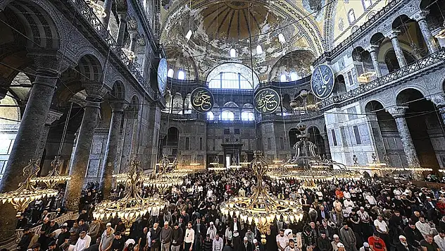 Şehitler için sabah namazında tüm camilerde dua edilecek