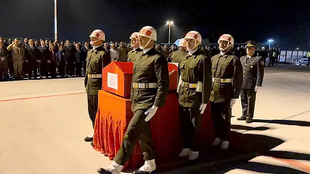 Şehitler memleketlerine gönderiliyor