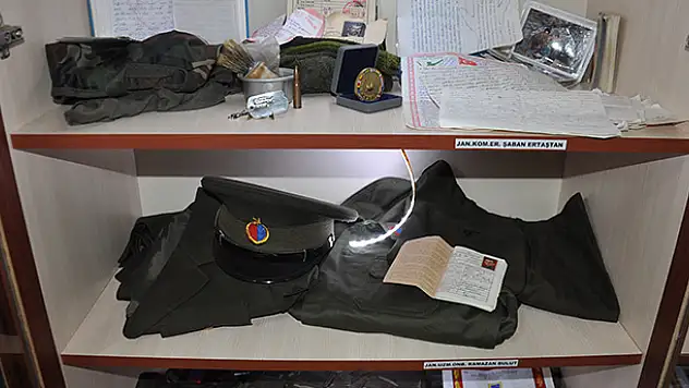 Şehitlerden geriye kalanlar duygulandırıyor