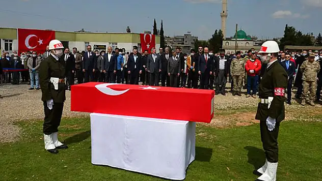 Şehitlerimiz son yolculuklarına uğurlandı