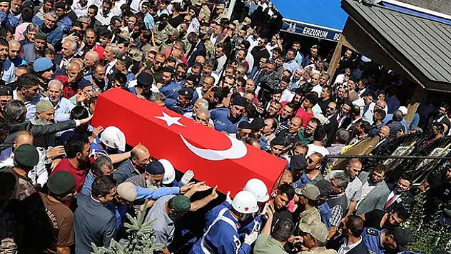 Şehitlerimizi uğurladık