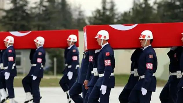 Şehitlerimizi uğurluyoruz