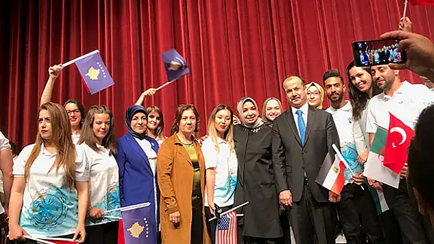 Şehrin Tasarım Atölyesi Külliye'de programa katıldı