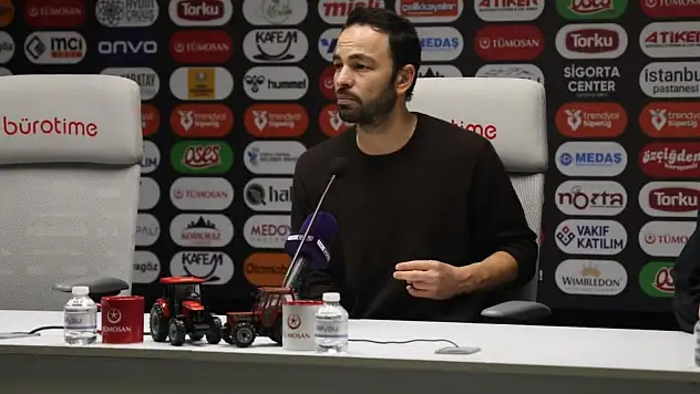 Selçuk İnan: 'Böylesine zor bir deplasmanda 3 gol ile kazanmak beni çok mutlu etti'