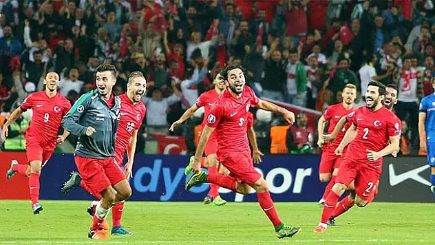 Selçuk İnan milli takımın 'can suyu' oldu