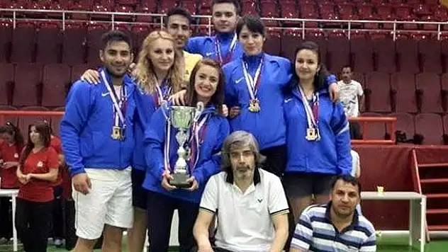 Selçuk Speedminton'da yine Şampiyon