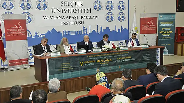 Selçuk'ta '5'inci Uluslararası Mevlana Sempozyumu' yapıldı