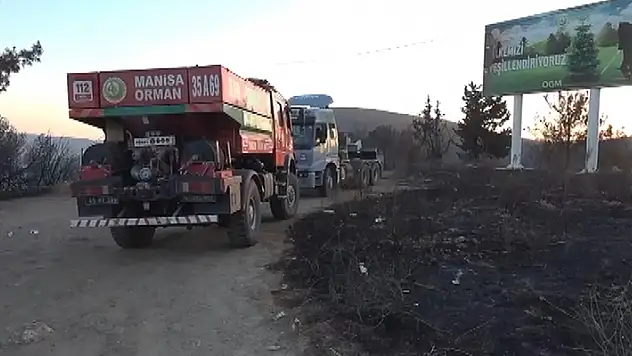 Selçuk'ta çıkan orman yangını Kuşadası'na da sıçradı havadan müdahale başladı
