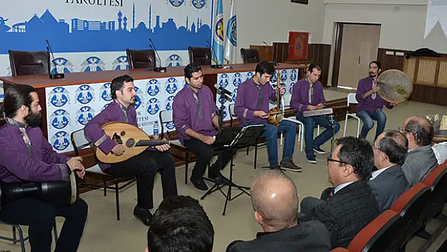 Selçuk'ta İran Müziği Coşkusu