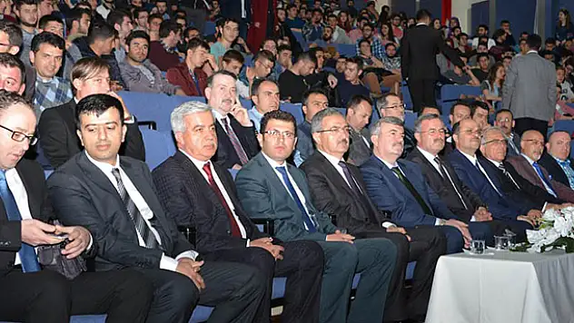 Selçuk'ta Kampüste Kariyer Buluşması gerçekleştirildi