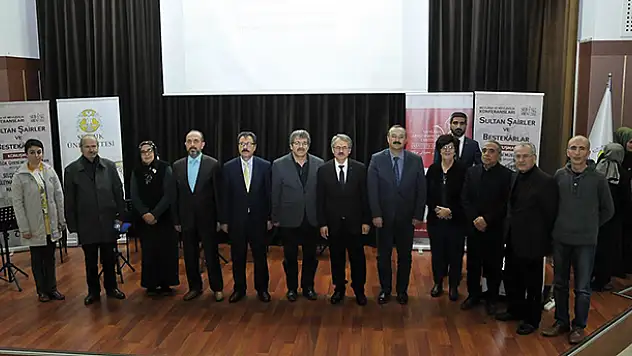 Selçuk'ta 'Sultan Şairler ve Bestekarlar' konferansı yapıldı