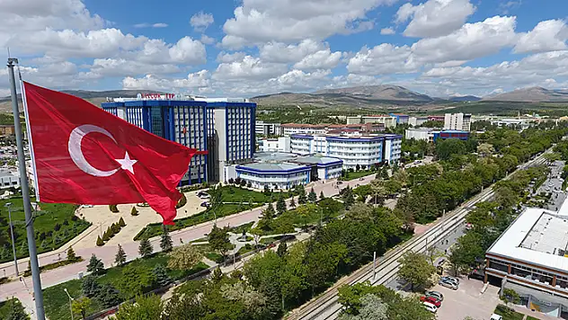 Selçuk Üniversitesi, 131 öğretim üyesi alacak