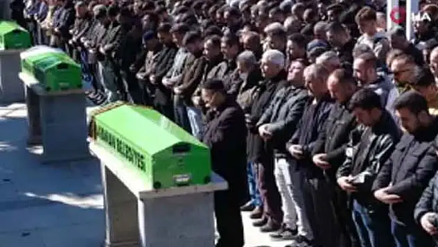 Konya yolunda gerçekleşen feci kazada ölen karı koca toprağa verildi
