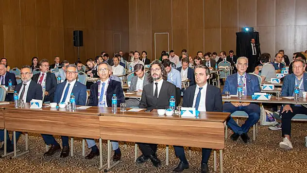 Selçuk Üniversitesi, bilim insanlarını bir araya getirdi
