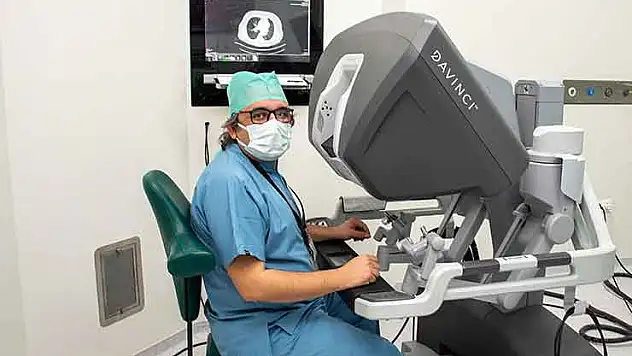 Selçuk Üniversitesi Göğüs Cerrahisinde bir ilke imza attı