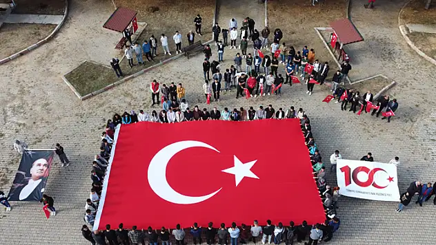 Selçuk Üniversitesi Ilgın MYO'da '100 Yıldır Yanan Meşale: Cumhuriyet' etkinliği düzenlendi