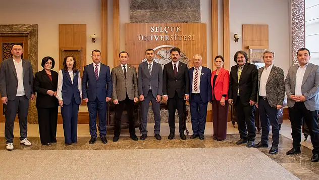 Selçuk Üniversitesi küresel ağını güçlendiriyor