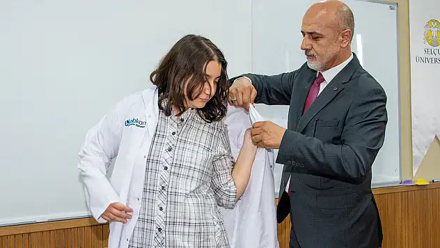 Selçuk Üniversitesi'nde beyaz önlük heyecanı
