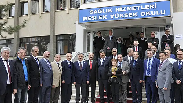 Selçuk Üniversitesi'nden ahde vefa