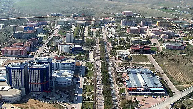 Selçuk Üniversitesi'ne Dekanlar atandı