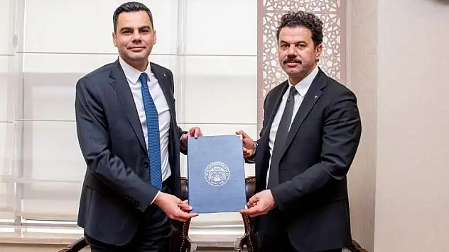 Selçuk Üniversitesi personeline 100 bin TL promosyon müjdesi