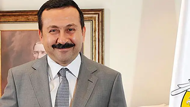 Selçuk Üniversitesi Rektörü. Prof. Dr. Hakkı Gökbel'den Veda Mesajı