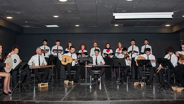 Selçuk Üniversitesinde 'Gerdaniye Köçekçeler Konseri' beğeni topladı