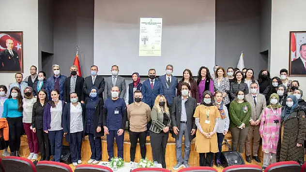 Selçuk Üniversitesinde 'Kanser Tarama Programları Paneli' düzenlendi
