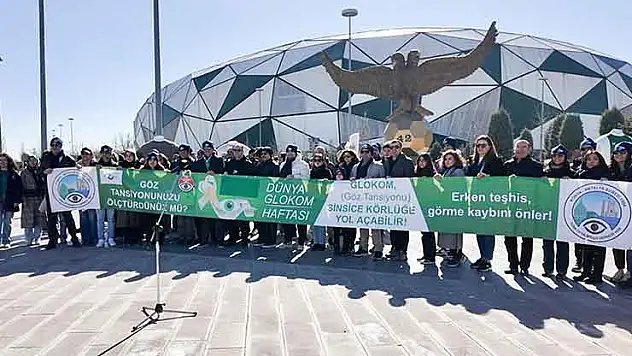 Selçuk Üniversitesinde kurulan stantta 3 gün göz tansiyonu ölçülecek