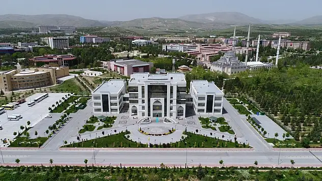 Selçuk Üniversitesi'nde yeni dönem