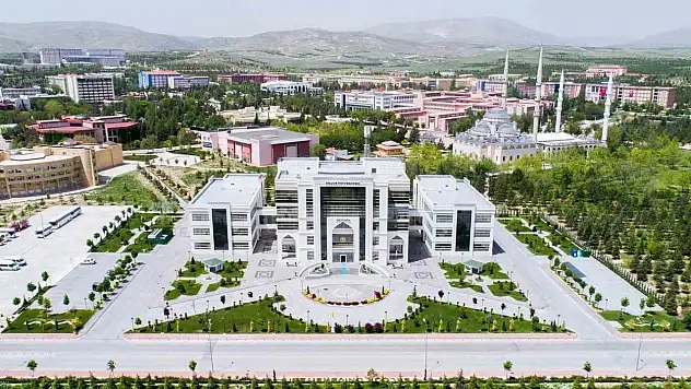 Selçuk Üniversitesi'nden akademisyenlere önemli fırsat