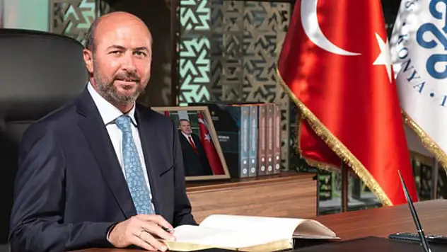 Selçuklu Belediye Başkanı Pekyatırmacı'dan Berat Kandili mesajı