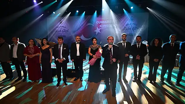 Selçuklu Belediyesi Cumhuriyet Bayramı'na özel konser düzenledi
