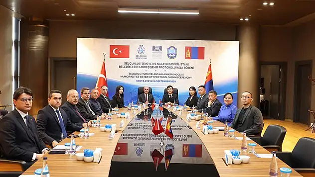 Selçuklu Belediyesi ile Moğolistan Nalaikh Belediyesi arasında 'kardeş belediye' protokolü imzalandı